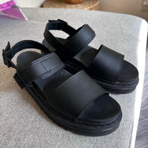 Doc Marten Voss Quad Leather Sandals